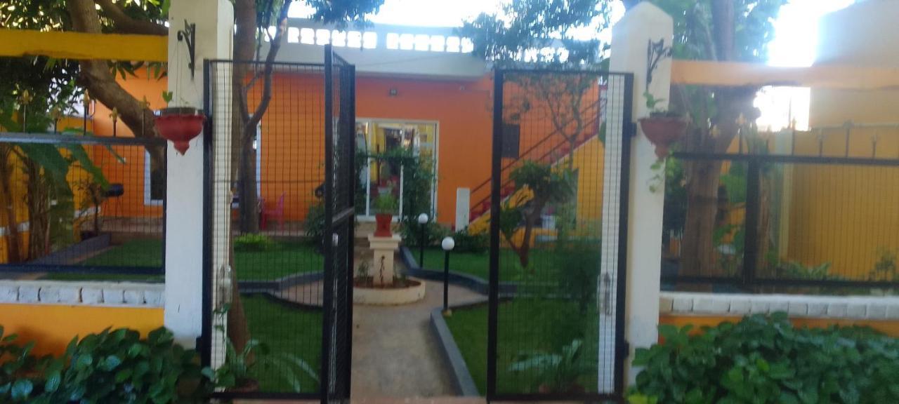 Chan Maison @ Lakshmi Gardens Pondicherry Exterior photo
